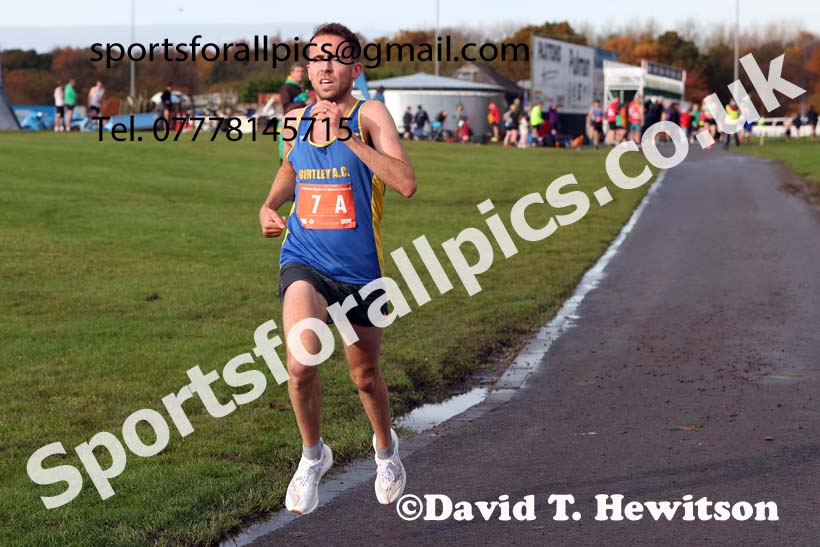 The 2023 Norman Woodcock Road Relays, Newcastle Racecourse, Gosforth, Newcastle.  Photo: David T. Hewitson/Sports for All Pics